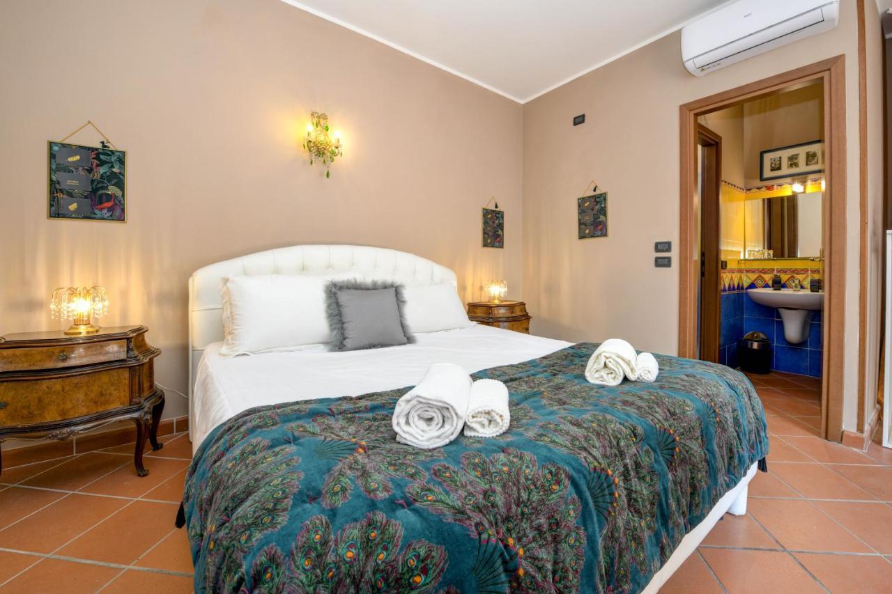 Prestige Rooms Sirmione Bagian luar foto