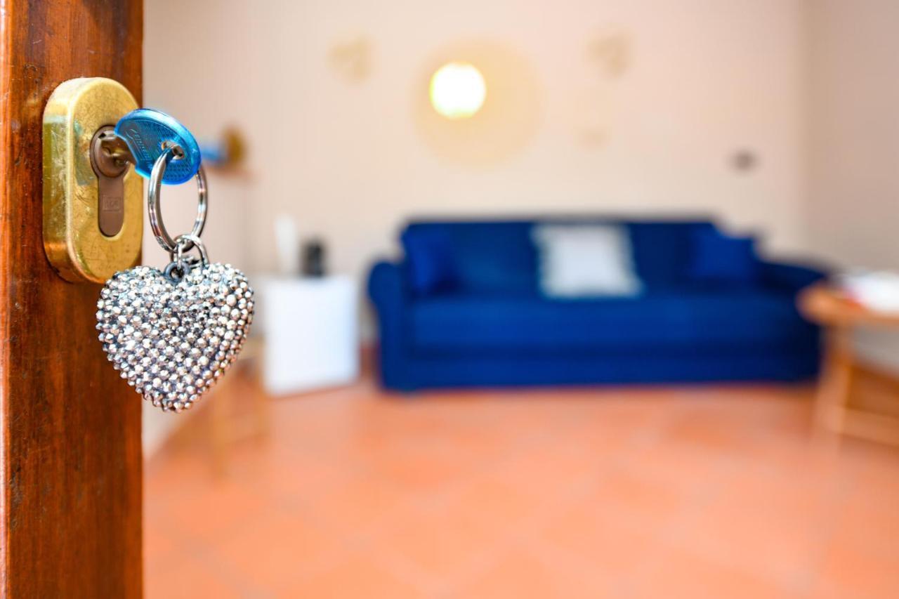 Prestige Rooms Sirmione Bagian luar foto