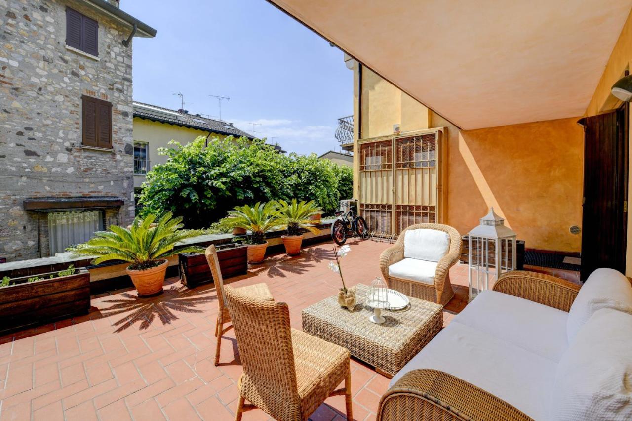 Prestige Rooms Sirmione Bagian luar foto